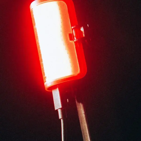 přední blikačka Knog Plus USB port