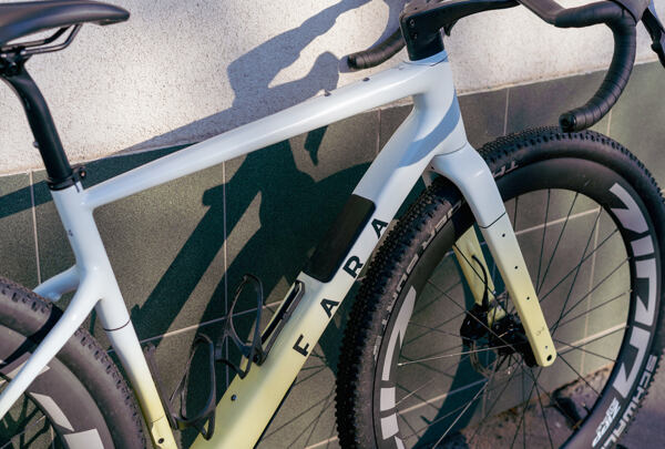 Fara závodní Gravel kolo